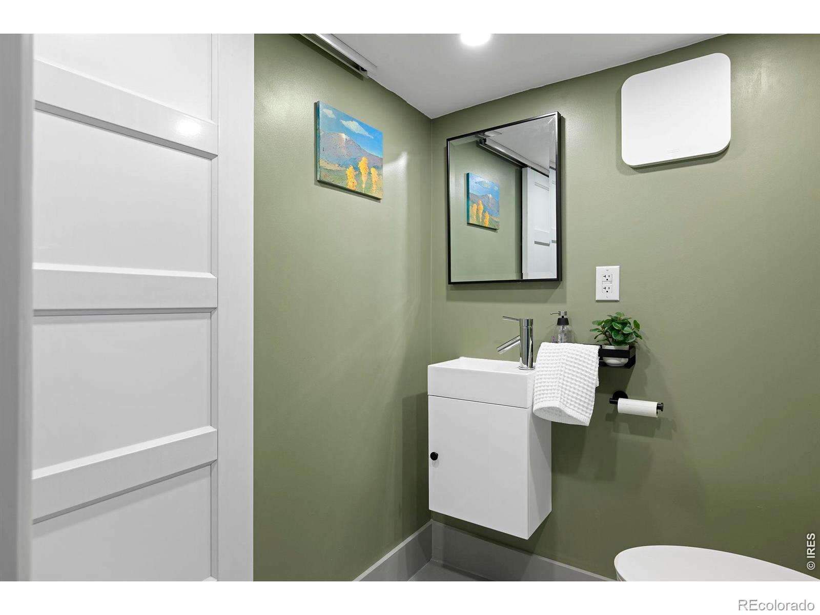 MLS Image #14 for 613  martin street,longmont, Colorado