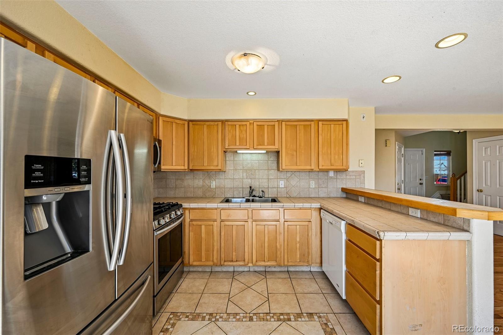 MLS Image #9 for 324 s ames street,lakewood, Colorado