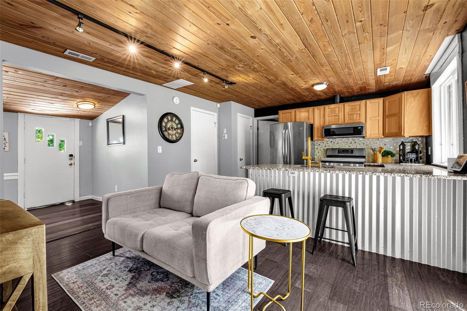 MLS Image #5 for 1608  highland way,colorado springs, Colorado
