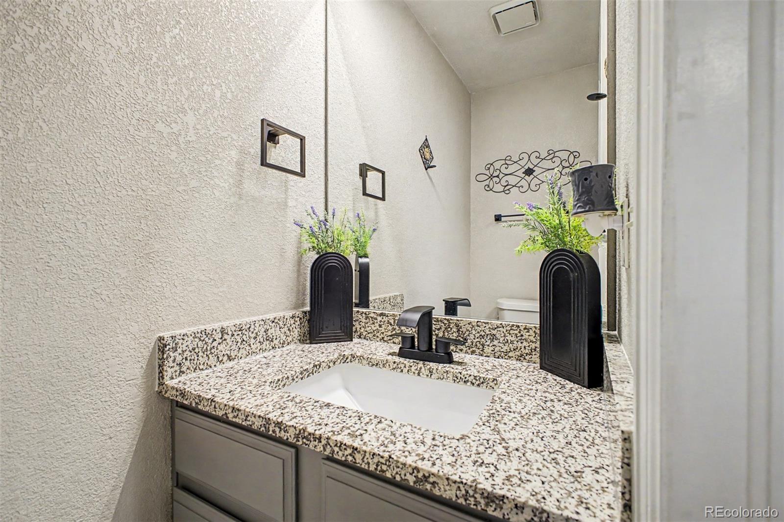 MLS Image #16 for 7684 s monaco circle,englewood, Colorado