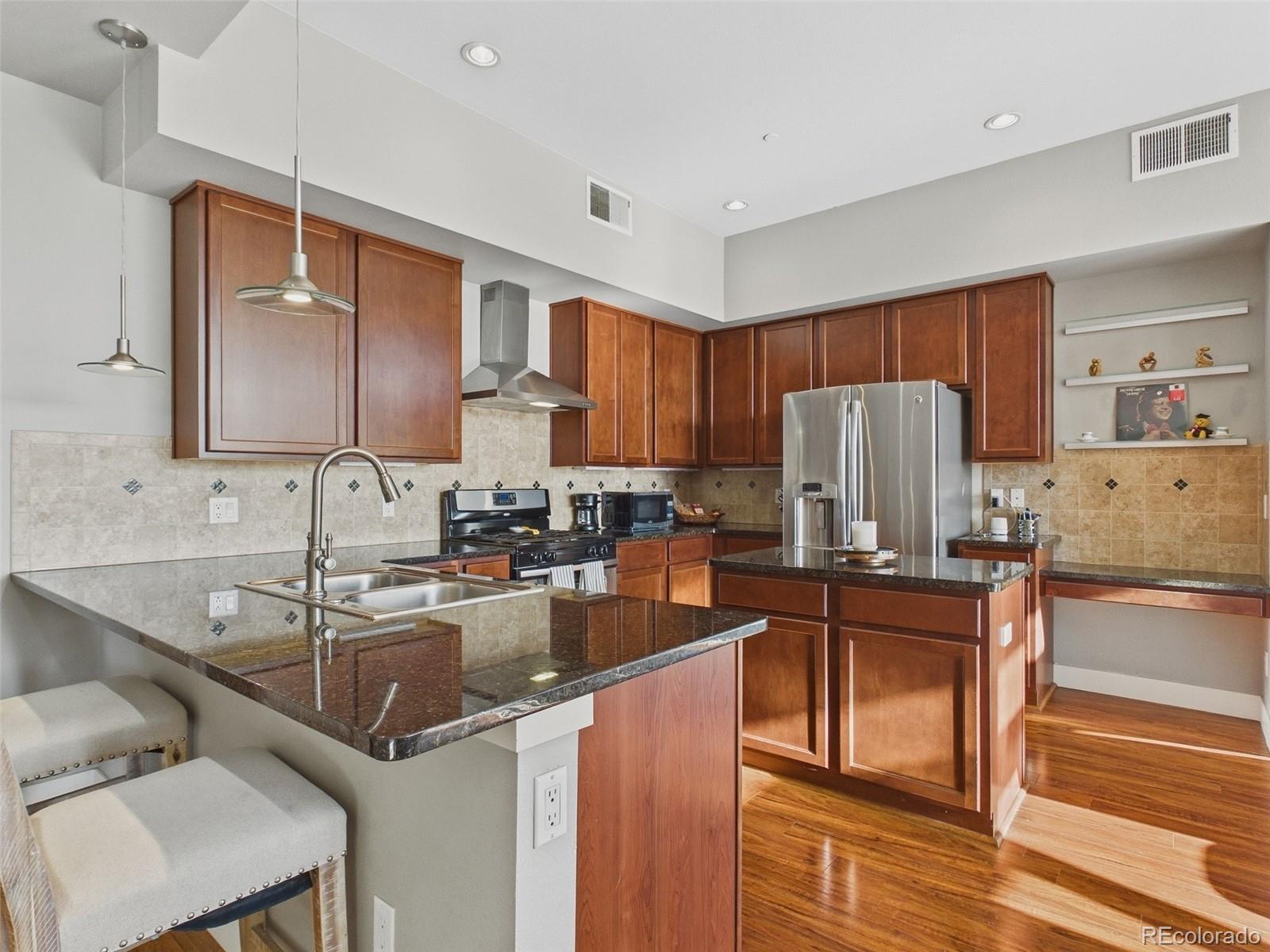 MLS Image #2 for 1488  madison street,denver, Colorado