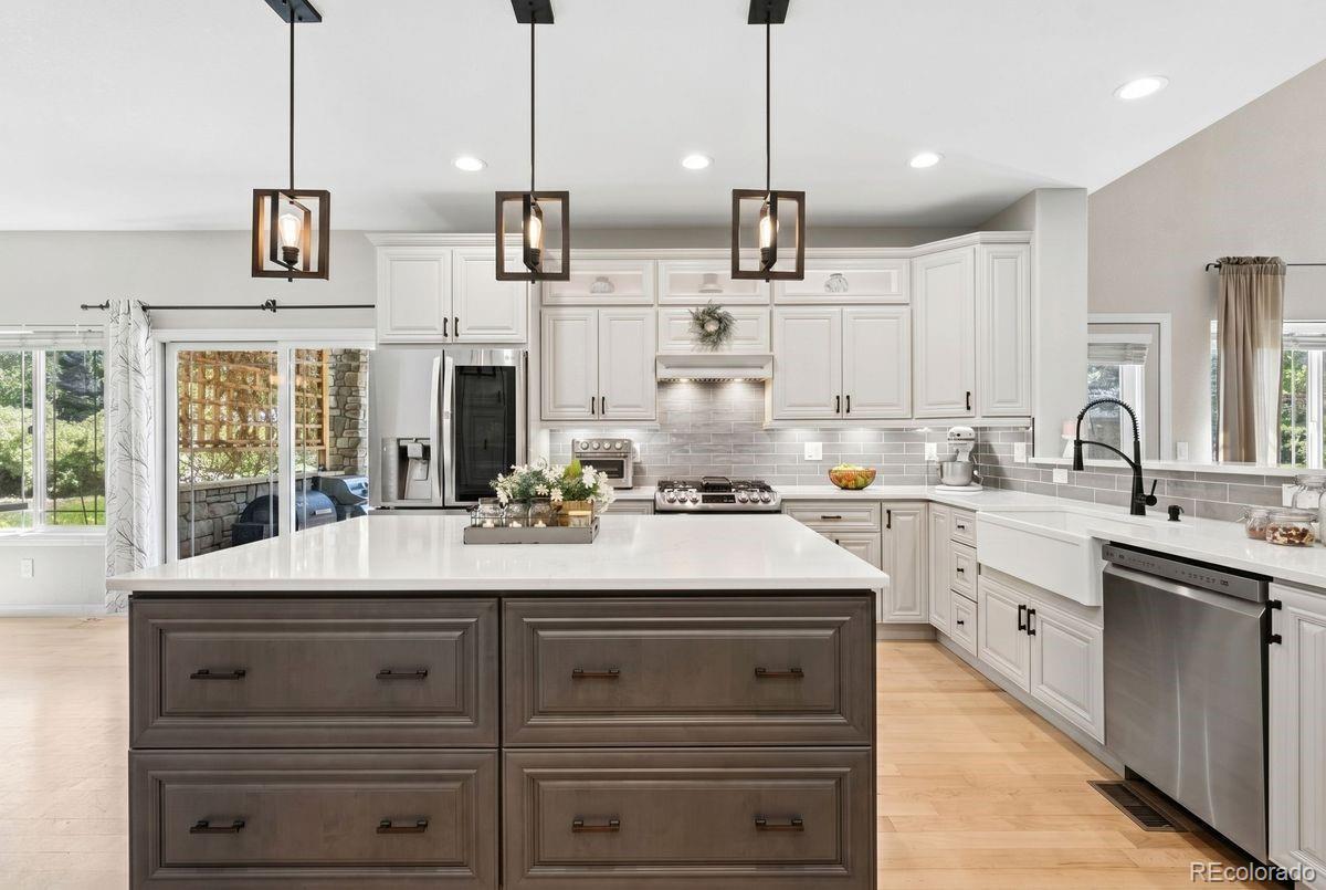 MLS Image #7 for 7141 s elk court,aurora, Colorado
