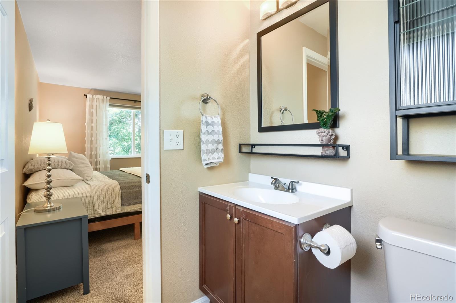 MLS Image #21 for 6551 s albion way,littleton, Colorado