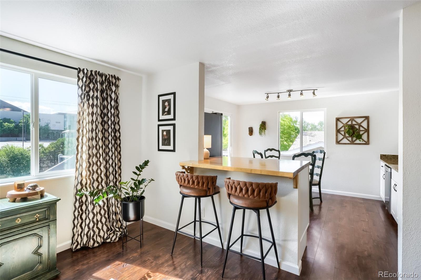 MLS Image #3 for 6551 s albion way,littleton, Colorado