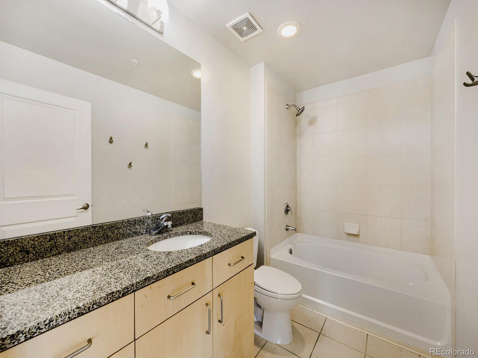 MLS Image #13 for 1700  bassett street,denver, Colorado