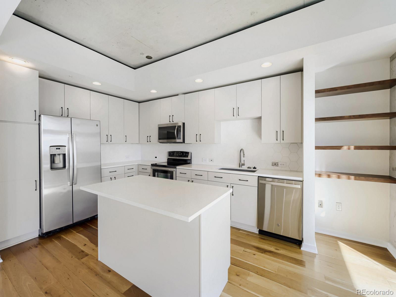 MLS Image #4 for 1700  bassett street,denver, Colorado