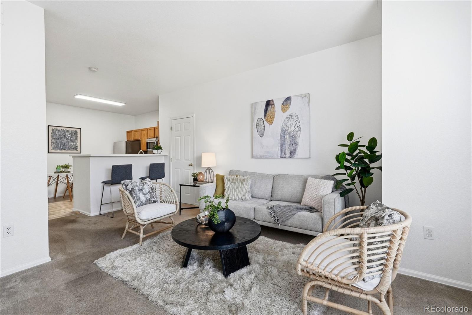 MLS Image #11 for 912 s yampa street,aurora, Colorado