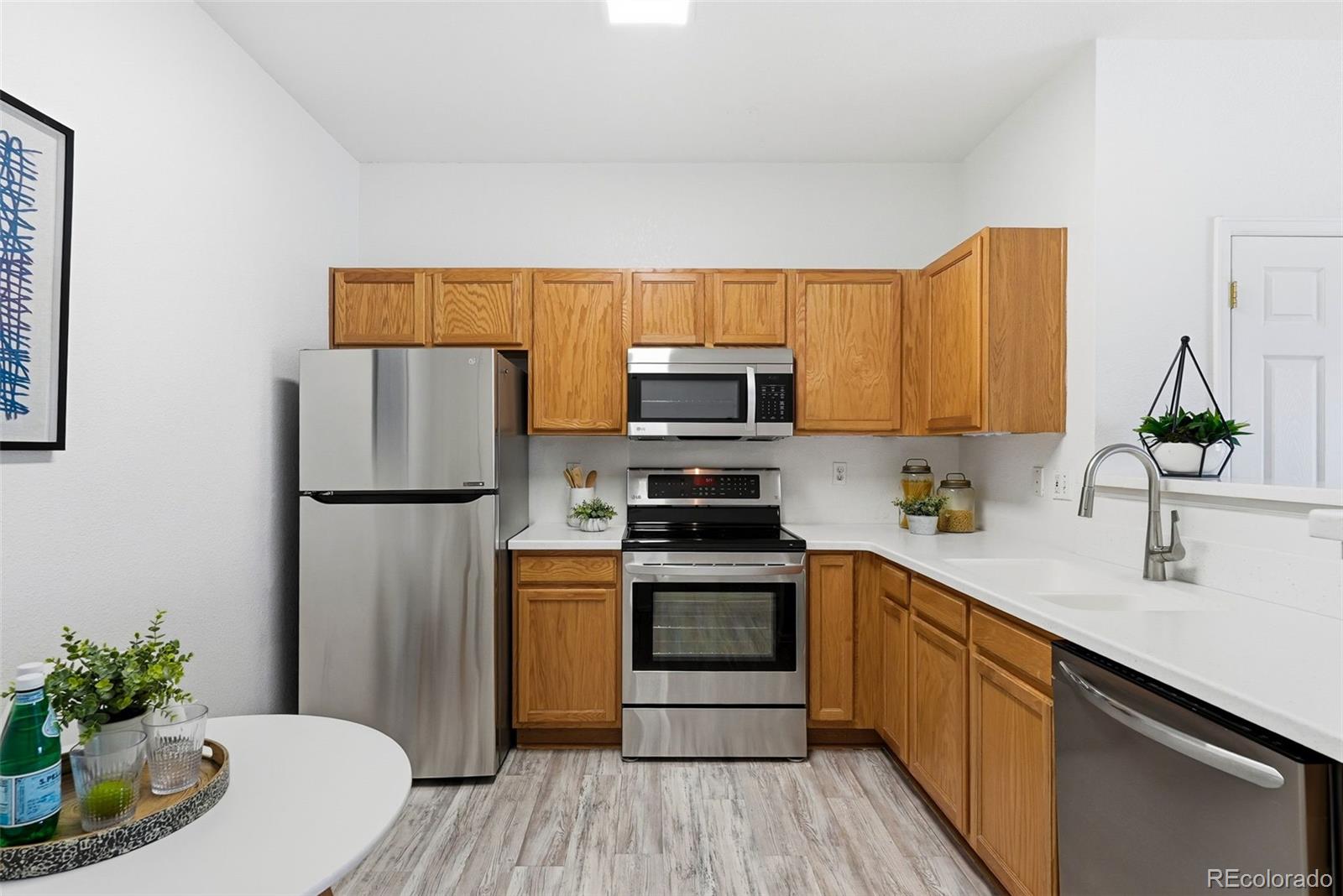 MLS Image #16 for 912 s yampa street,aurora, Colorado