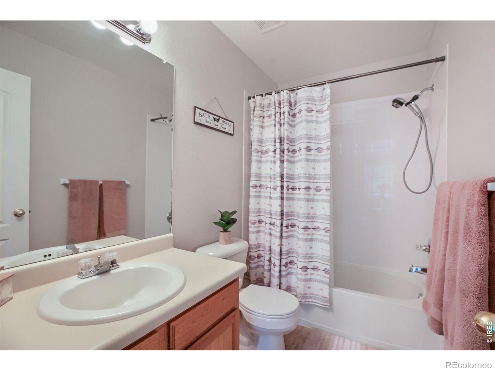 MLS Image #22 for 1419  red mountain drive,longmont, Colorado