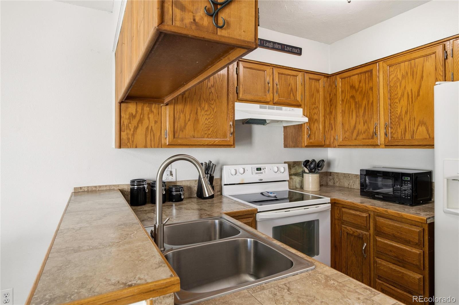 MLS Image #10 for 8805 w floyd avenue,lakewood, Colorado