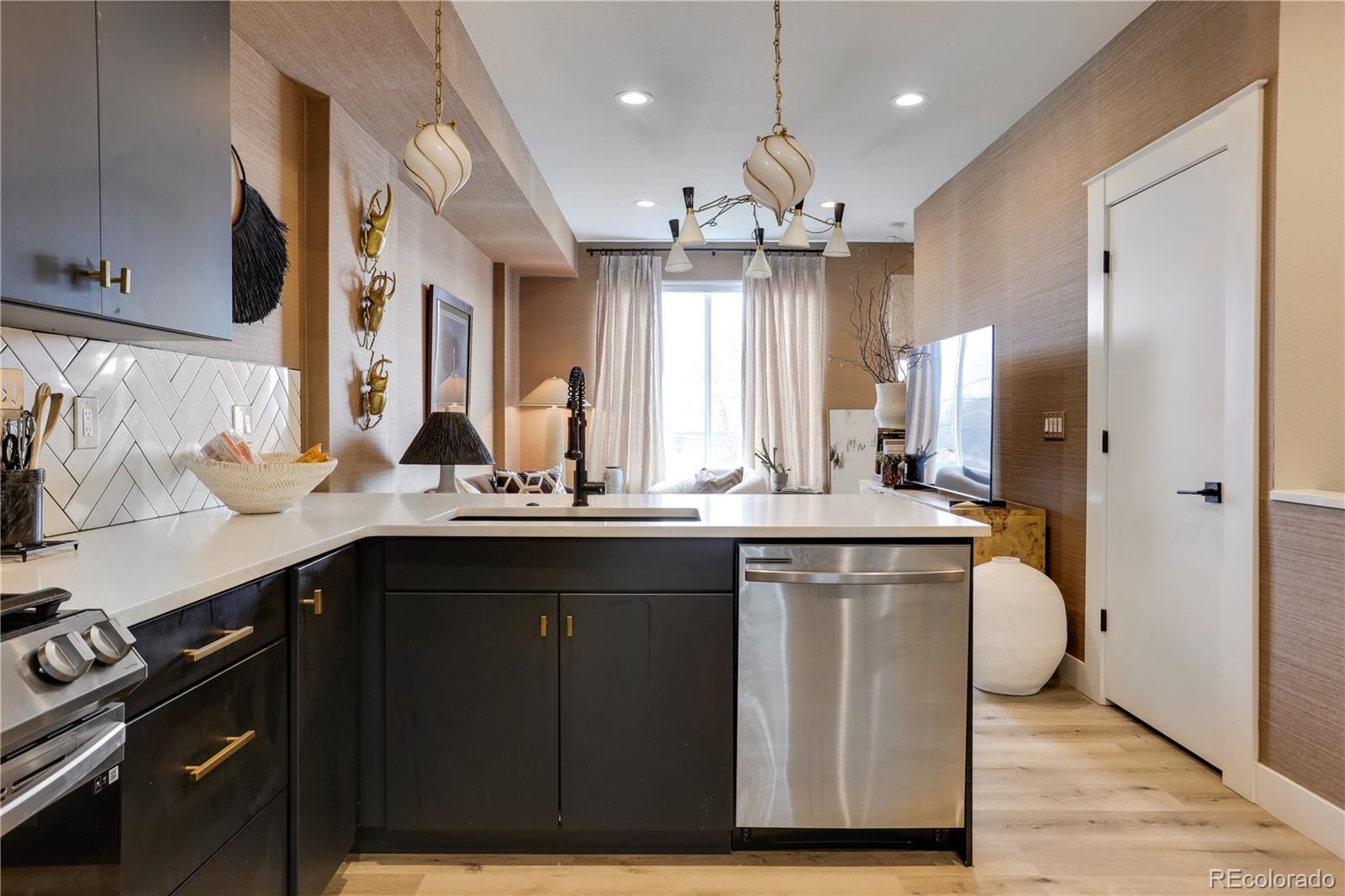 MLS Image #23 for 4925 w 10th avenue,denver, Colorado