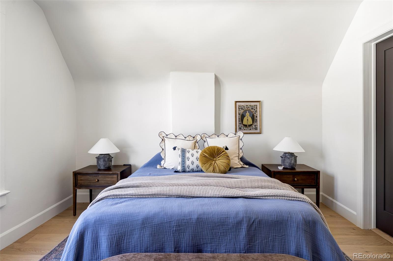 MLS Image #15 for 2563 n emerson street,denver, Colorado