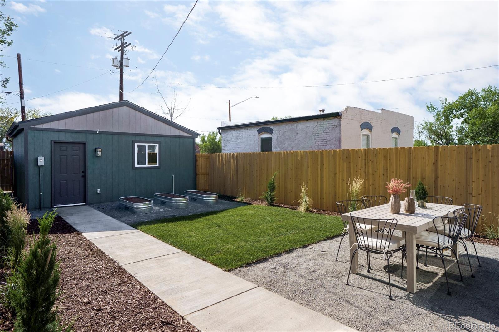 MLS Image #24 for 2563 n emerson street,denver, Colorado