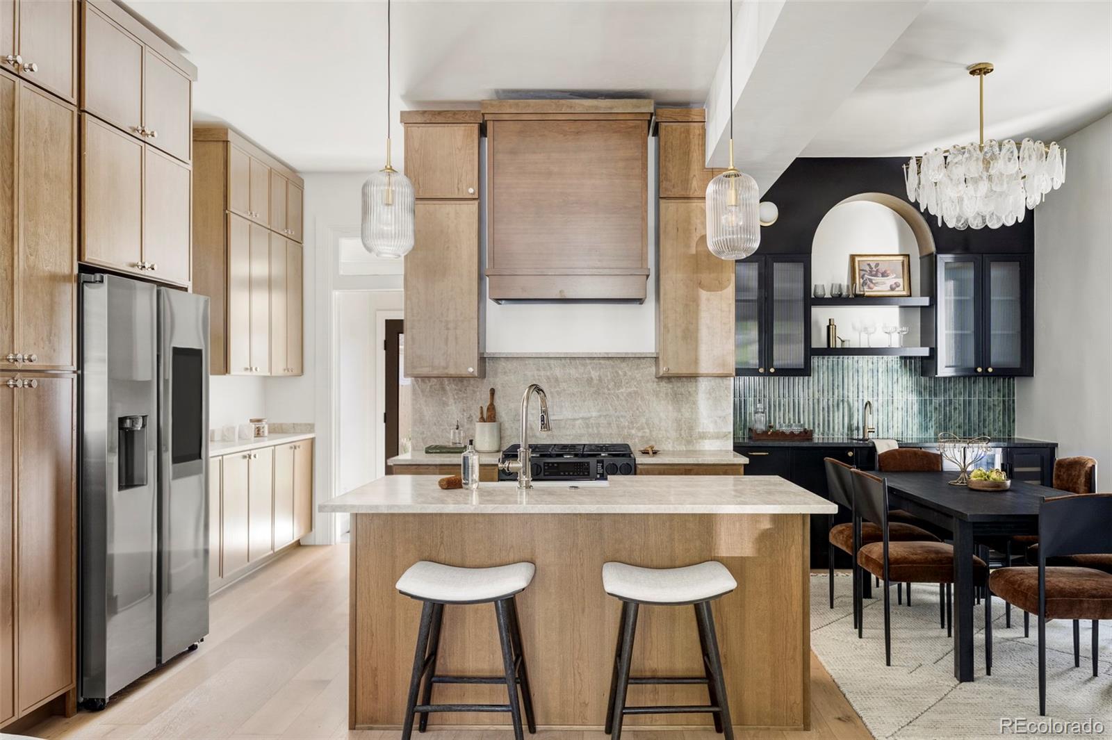 MLS Image #7 for 2563 n emerson street,denver, Colorado