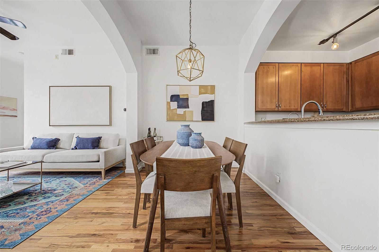 MLS Image #10 for 1489  steele street,denver, Colorado