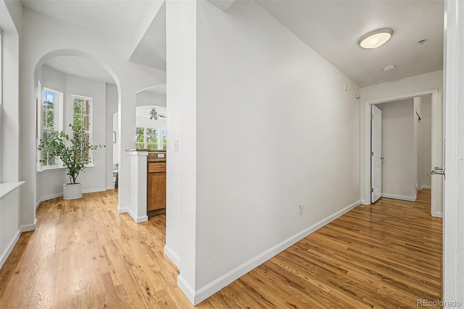 MLS Image #22 for 1489  steele street,denver, Colorado