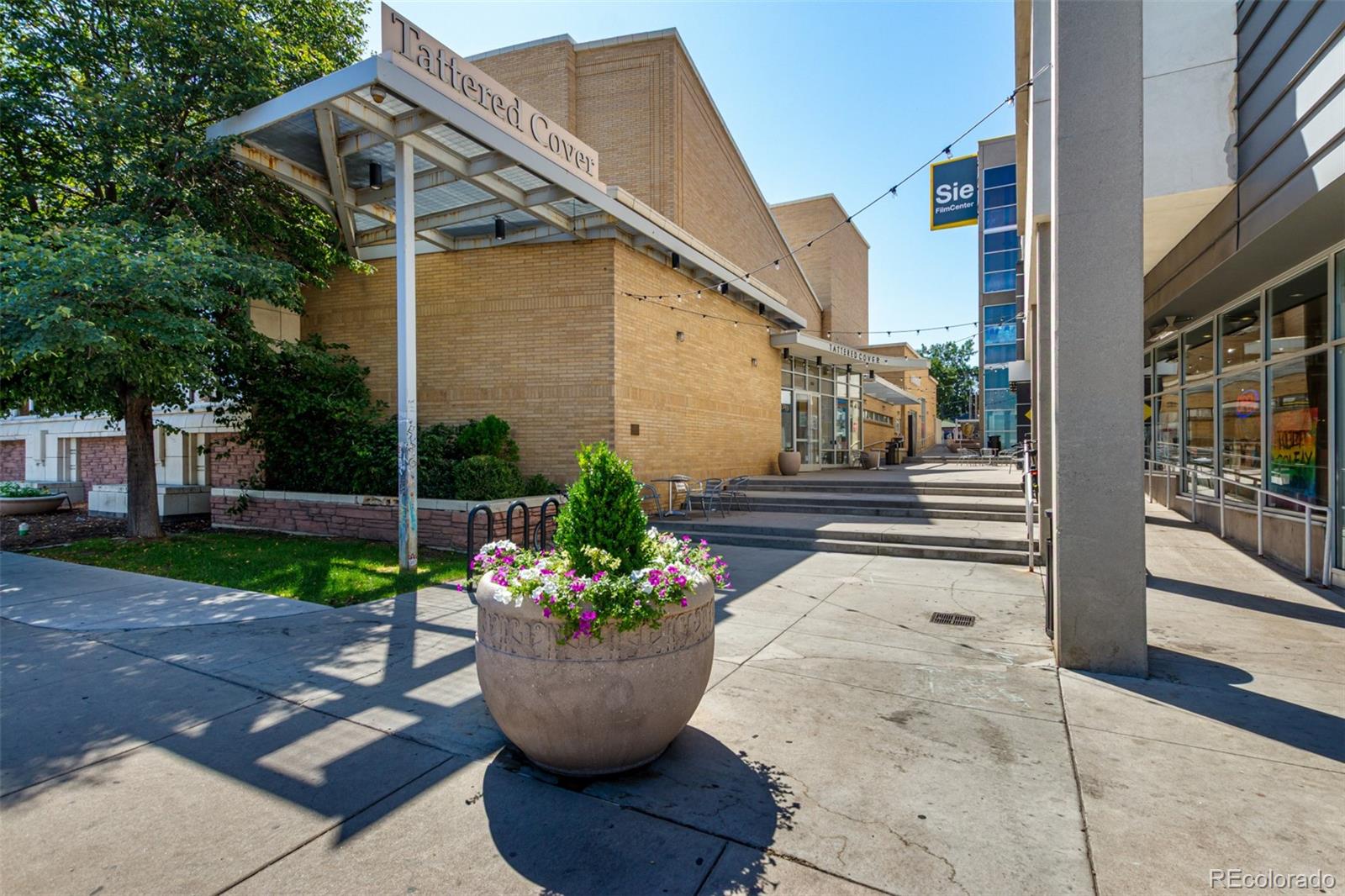 MLS Image #38 for 1489  steele street,denver, Colorado
