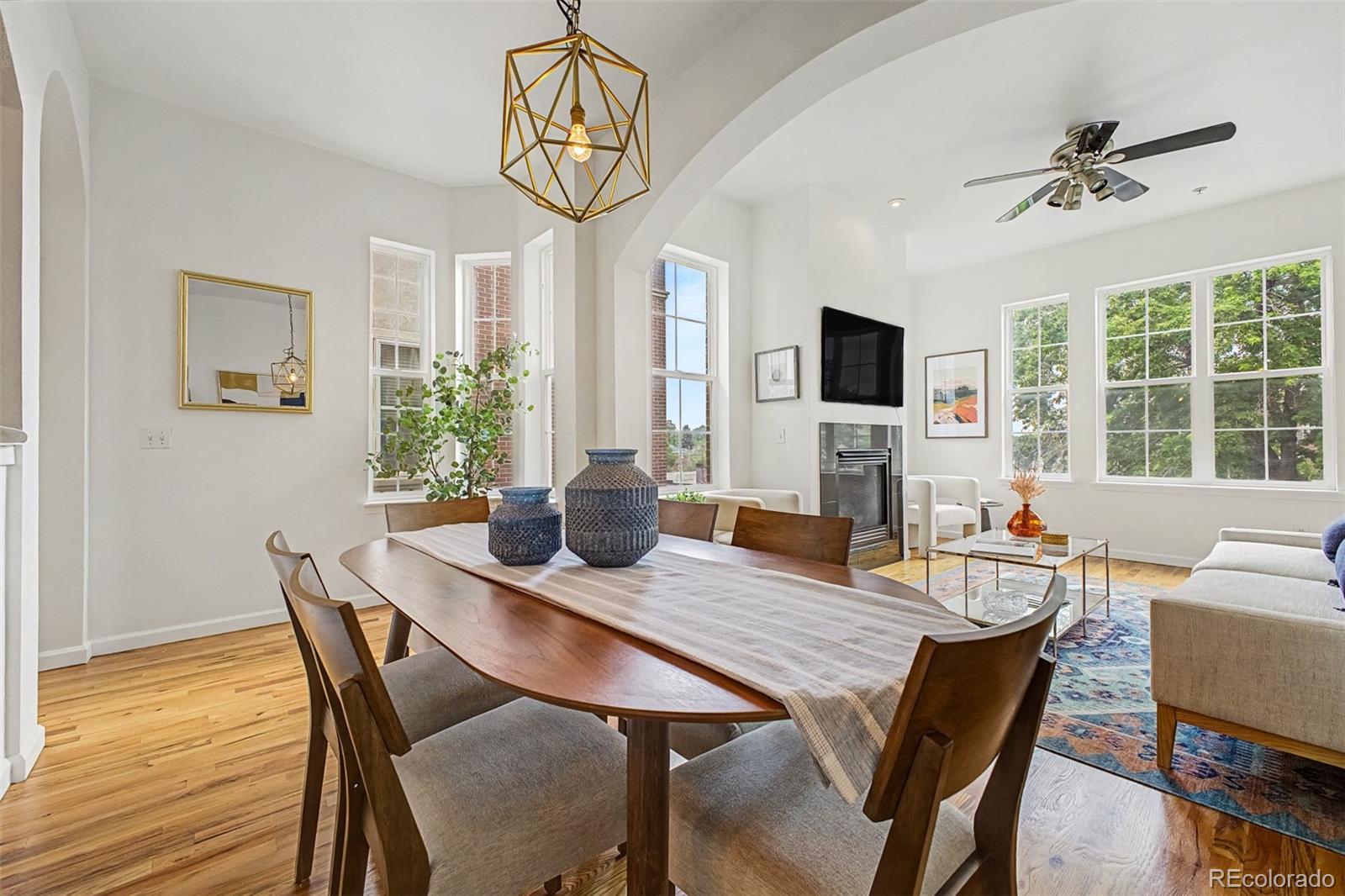 MLS Image #4 for 1489  steele street,denver, Colorado