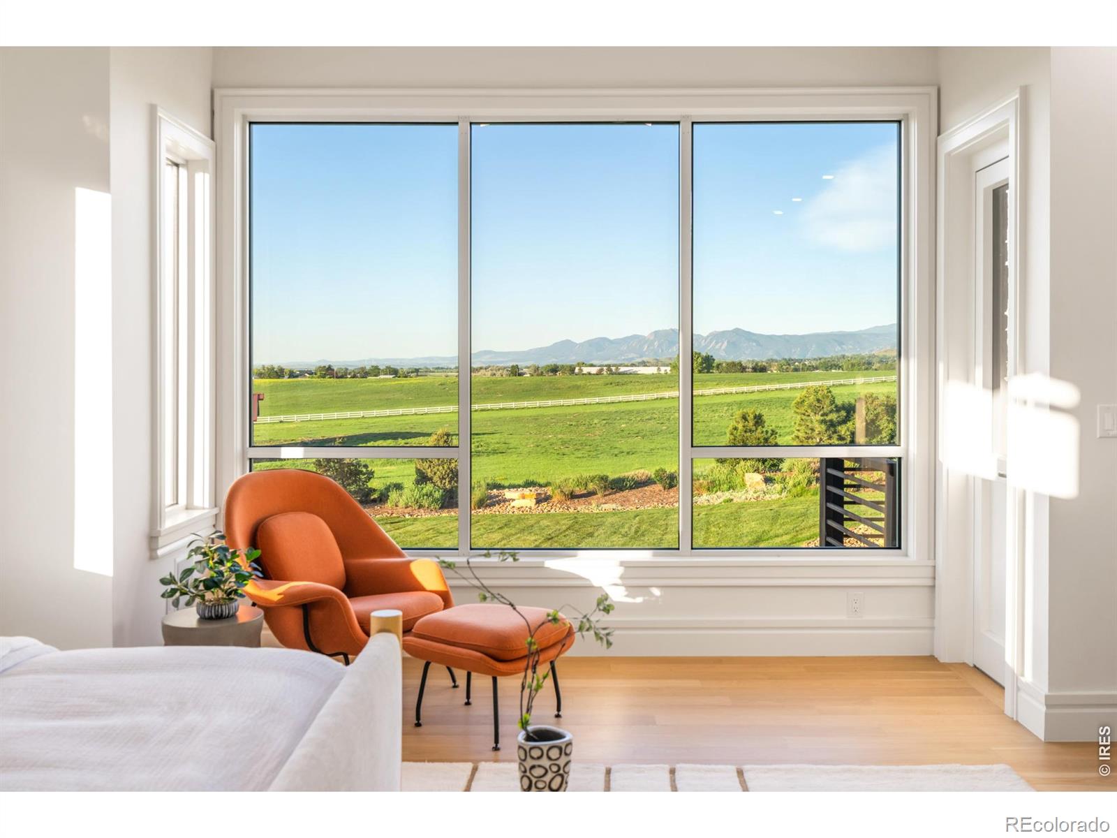 MLS Image #12 for 6880  saint vrain road,longmont, Colorado