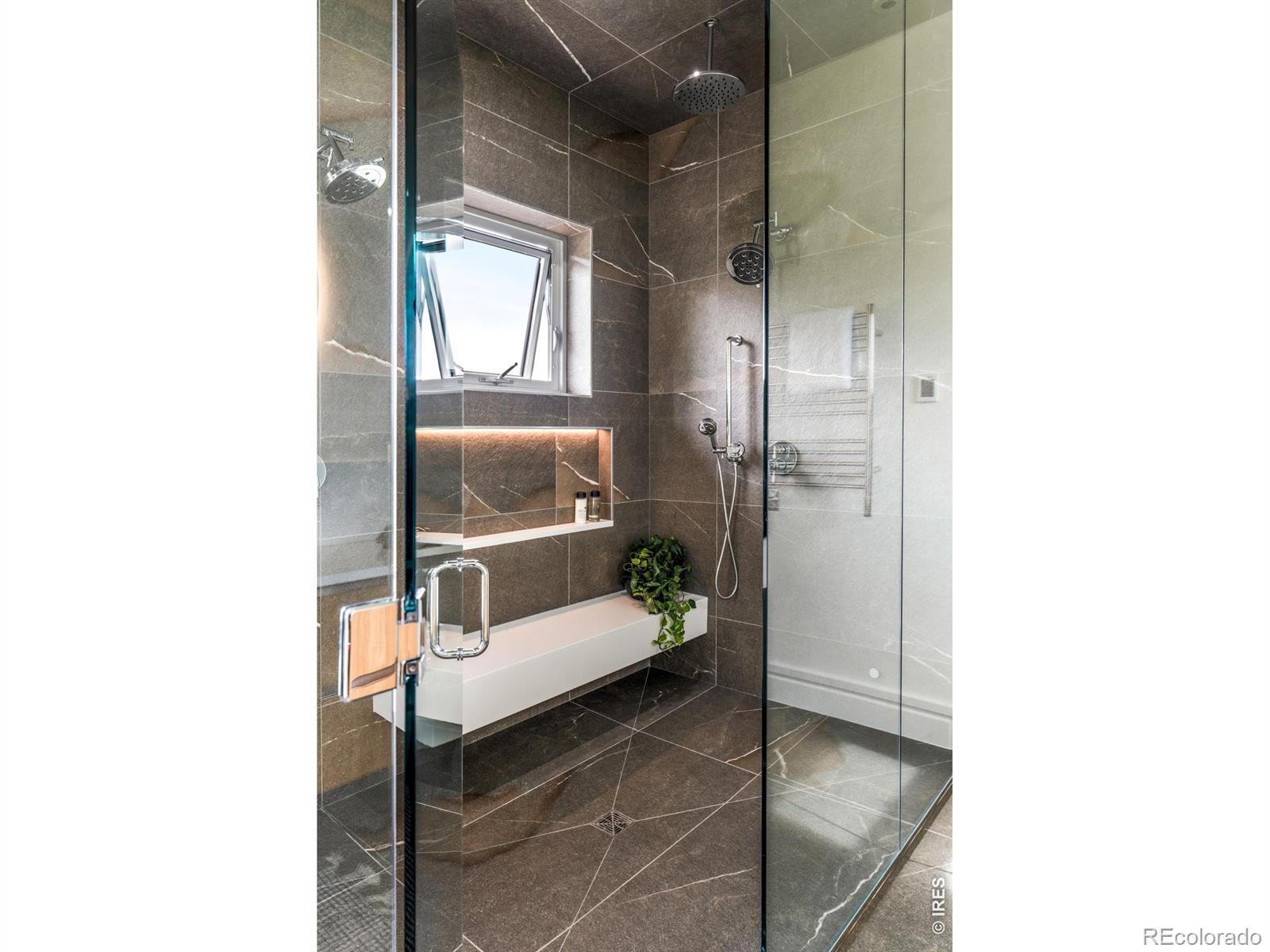 MLS Image #14 for 6880  saint vrain road,longmont, Colorado