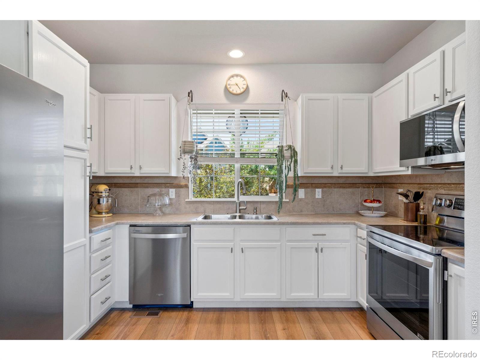 MLS Image #7 for 1971  fairway pointe drive,erie, Colorado