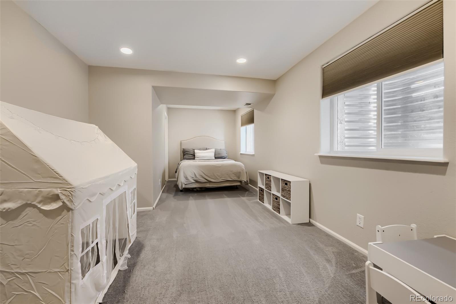 MLS Image #13 for 4494  lyndenwood circle,littleton, Colorado