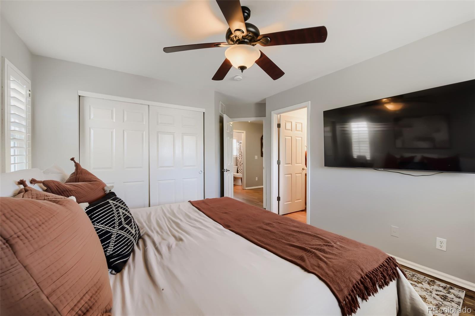MLS Image #16 for 4494  lyndenwood circle,littleton, Colorado