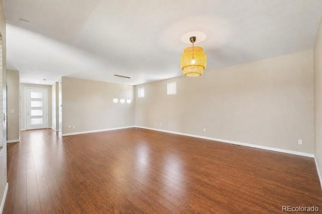 MLS Image #10 for 10202  southlawn circle,commerce city, Colorado
