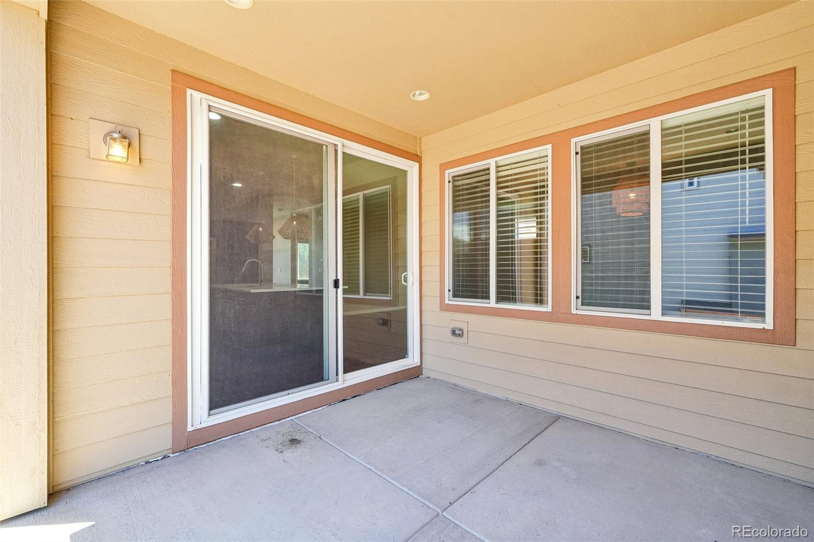 MLS Image #20 for 10202  southlawn circle,commerce city, Colorado
