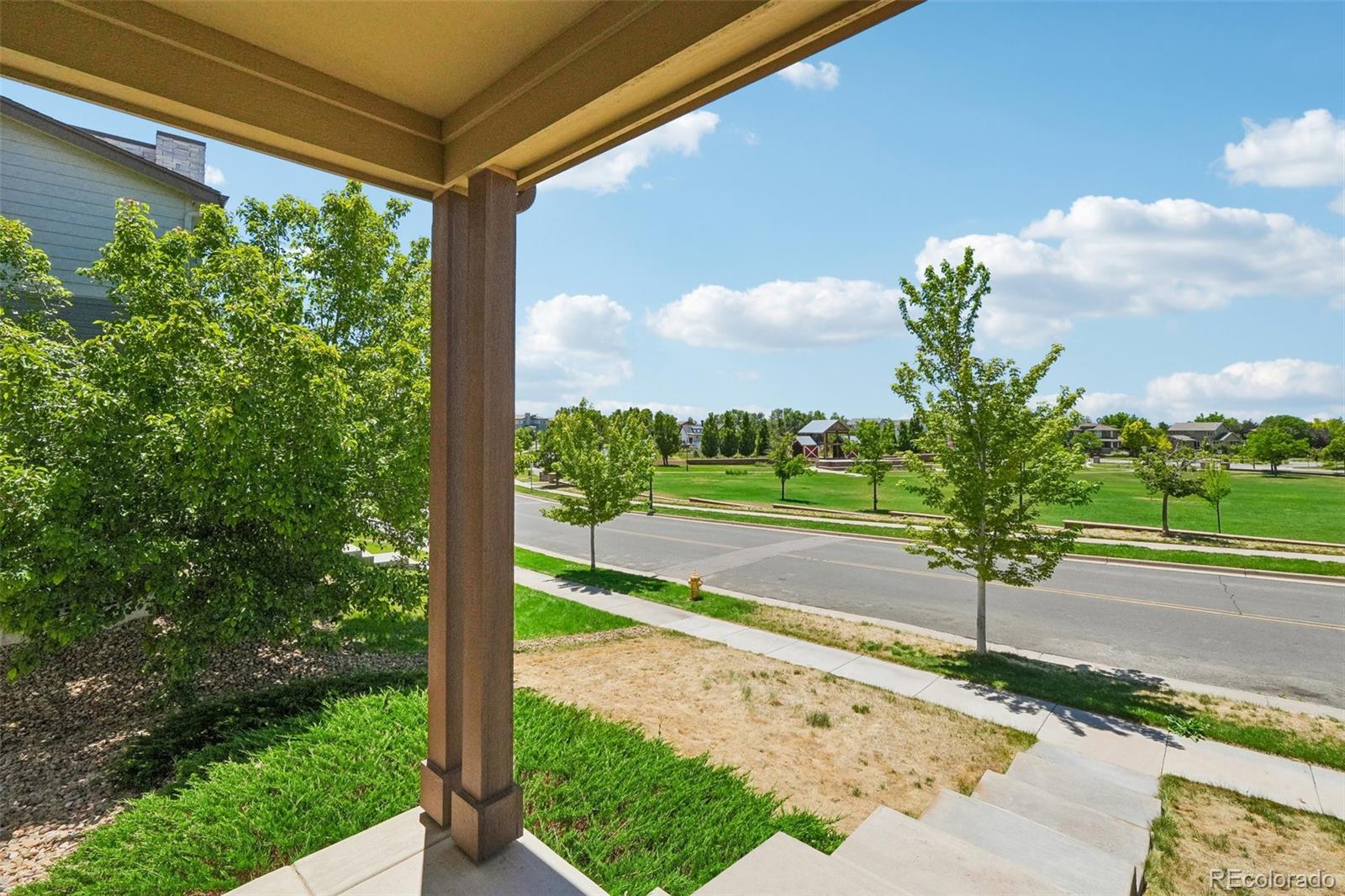 MLS Image #3 for 10202  southlawn circle,commerce city, Colorado