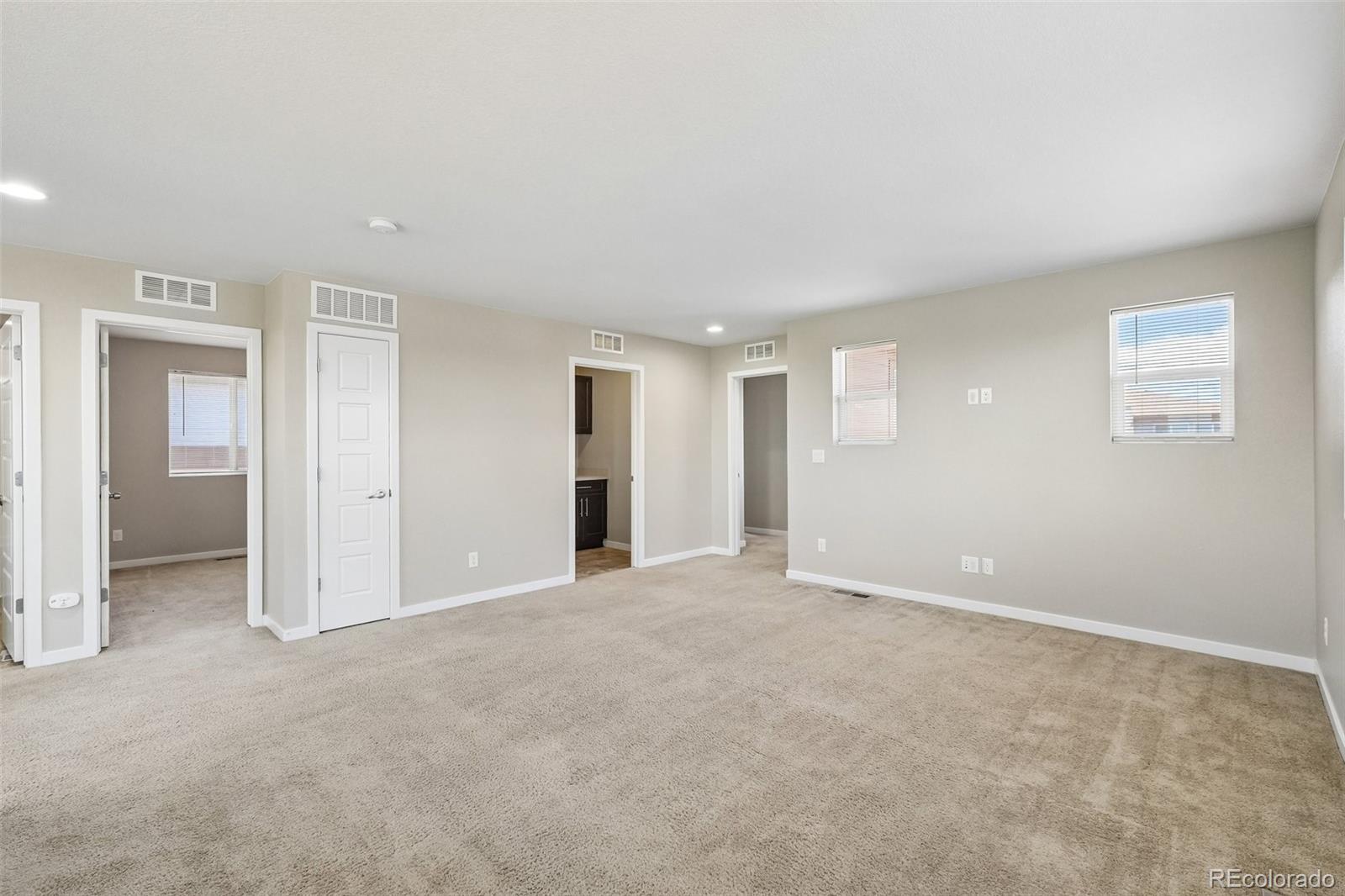 MLS Image #38 for 10202  southlawn circle,commerce city, Colorado