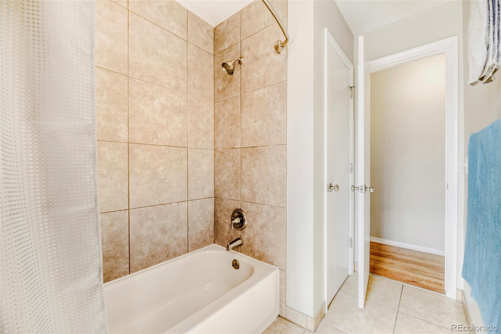 MLS Image #13 for 2701 e evans avenue,denver, Colorado