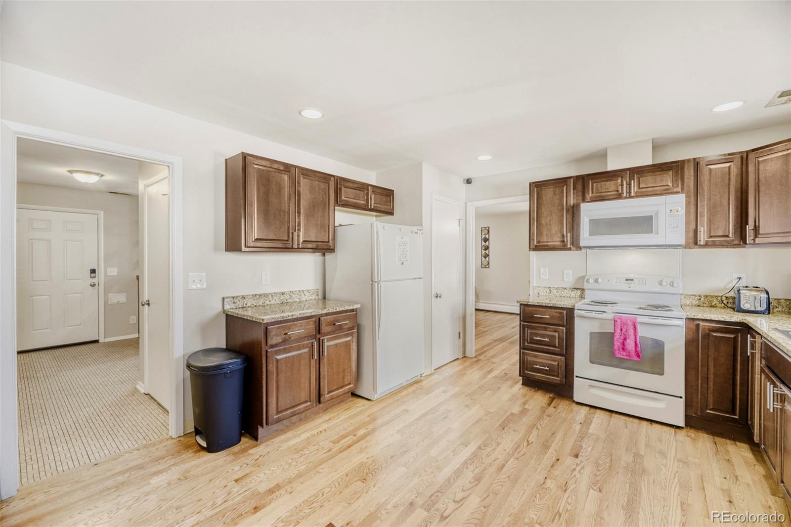 MLS Image #7 for 2701 e evans avenue,denver, Colorado