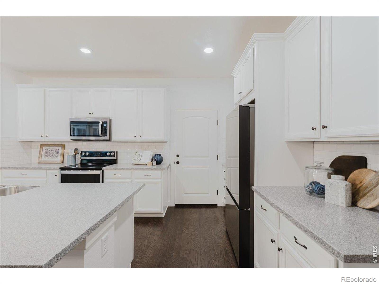 MLS Image #10 for 2225  lombardy street,longmont, Colorado