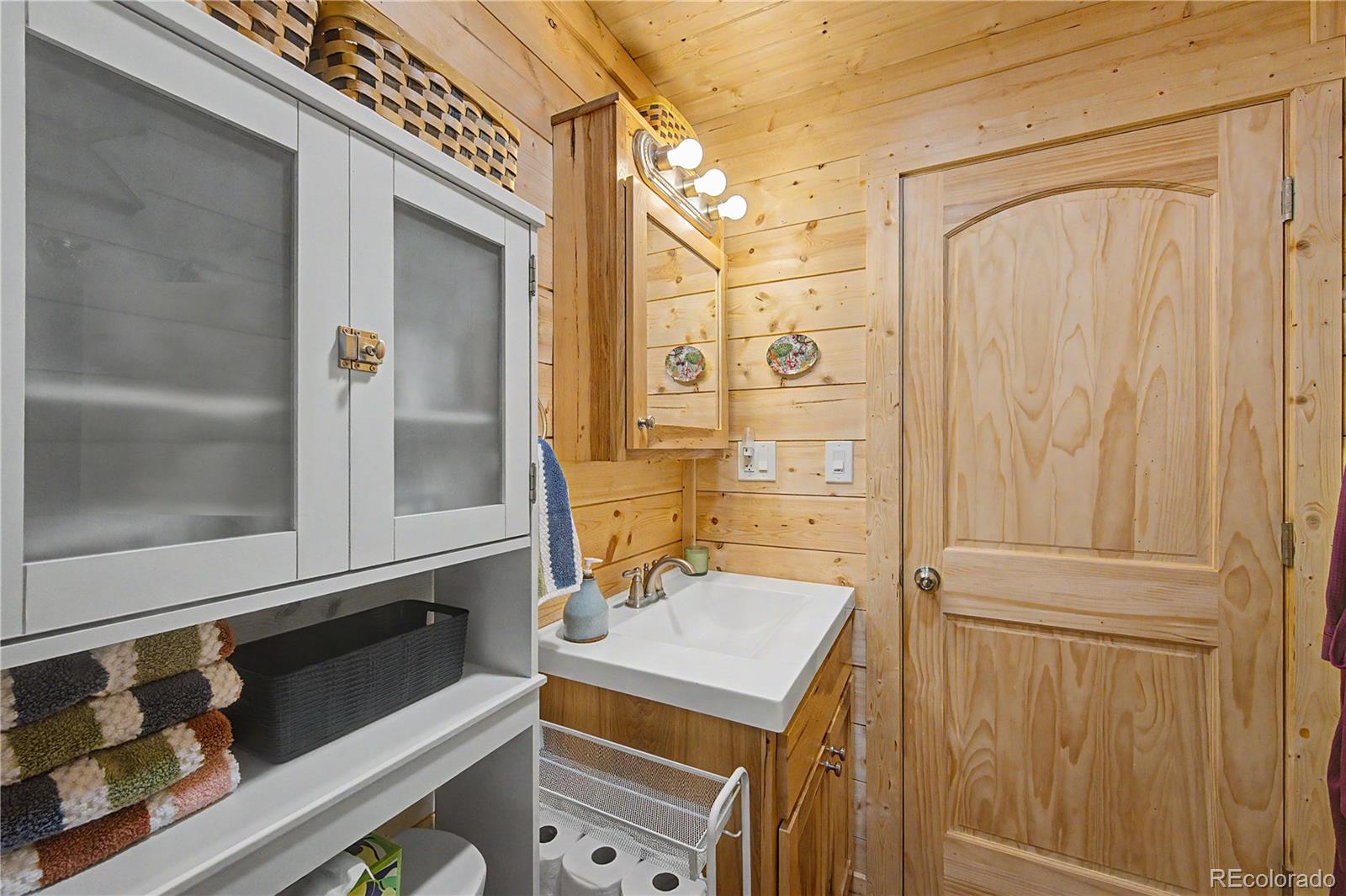 MLS Image #17 for 612  15th trail,cotopaxi, Colorado
