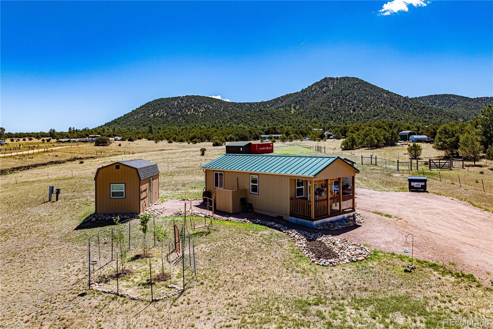 MLS Image #4 for 612  15th trail,cotopaxi, Colorado