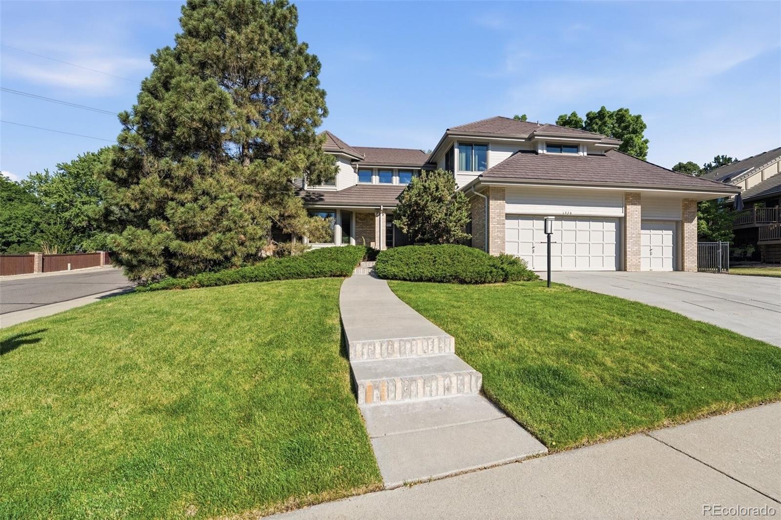 MLS Image #0 for 1934 s parfet drive,lakewood, Colorado