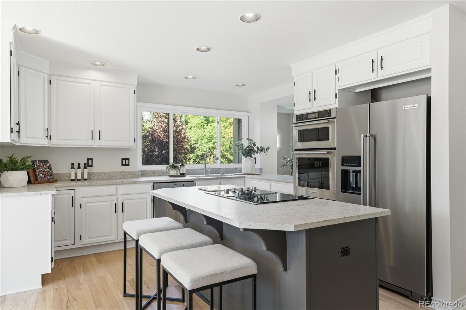 MLS Image #15 for 1934 s parfet drive,lakewood, Colorado