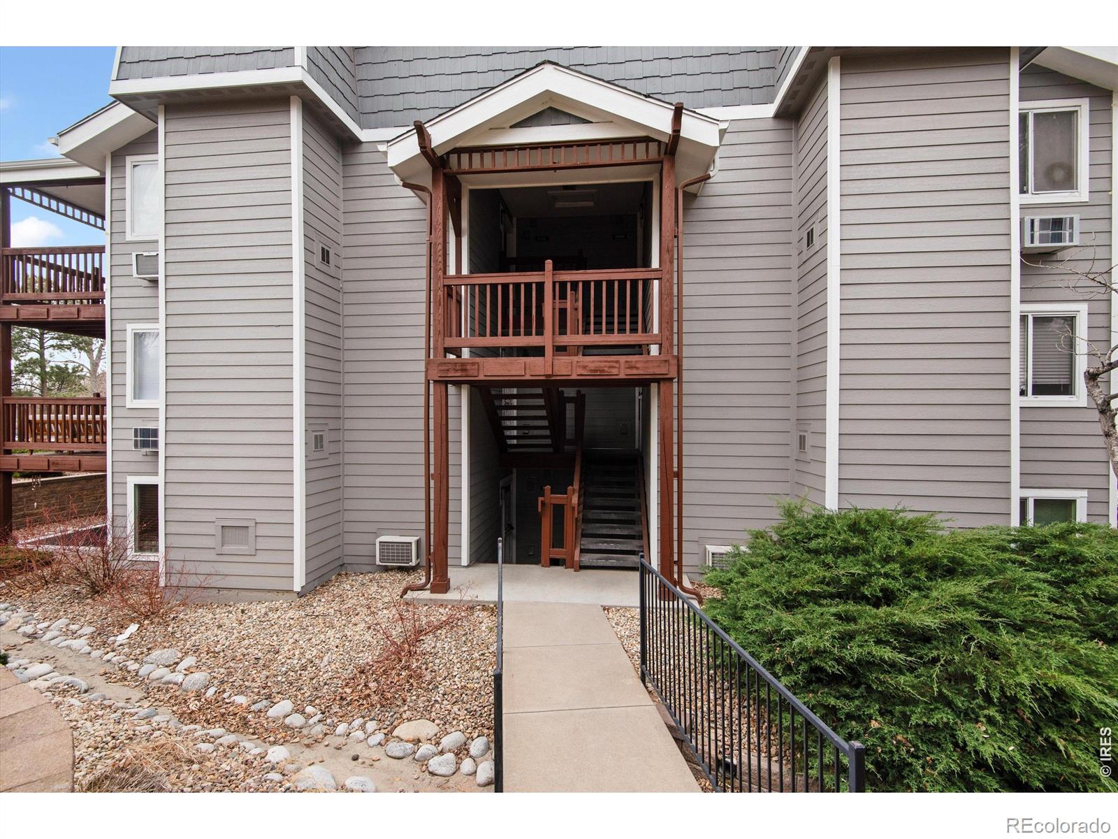 MLS Image #24 for 17642 e loyola drive,aurora, Colorado