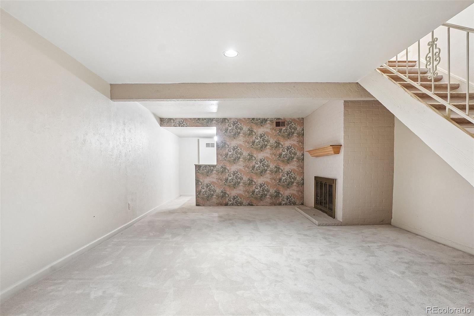 MLS Image #15 for 6472 e mississippi avenue ,denver, Colorado