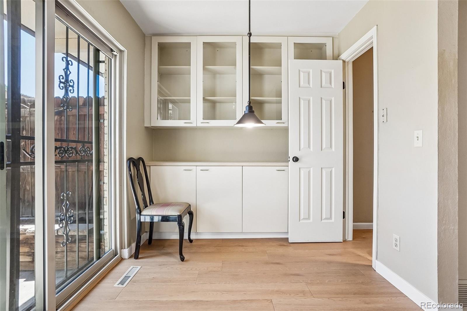 MLS Image #9 for 6472 e mississippi avenue ,denver, Colorado