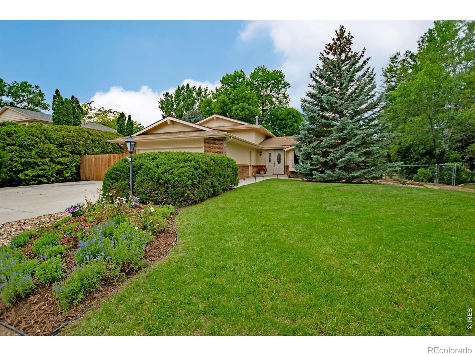 MLS Image #1 for 809 e ridgecrest road,fort collins, Colorado