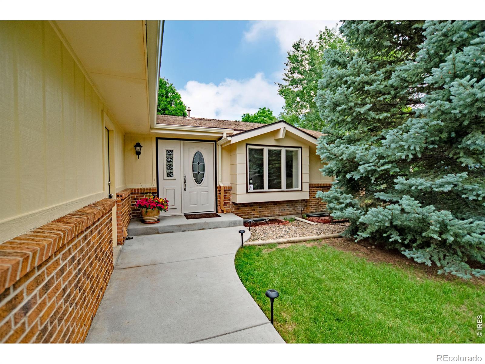 MLS Image #3 for 809 e ridgecrest road,fort collins, Colorado
