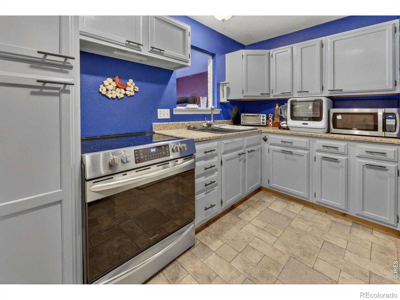 MLS Image #2 for 735  38th street,boulder, Colorado