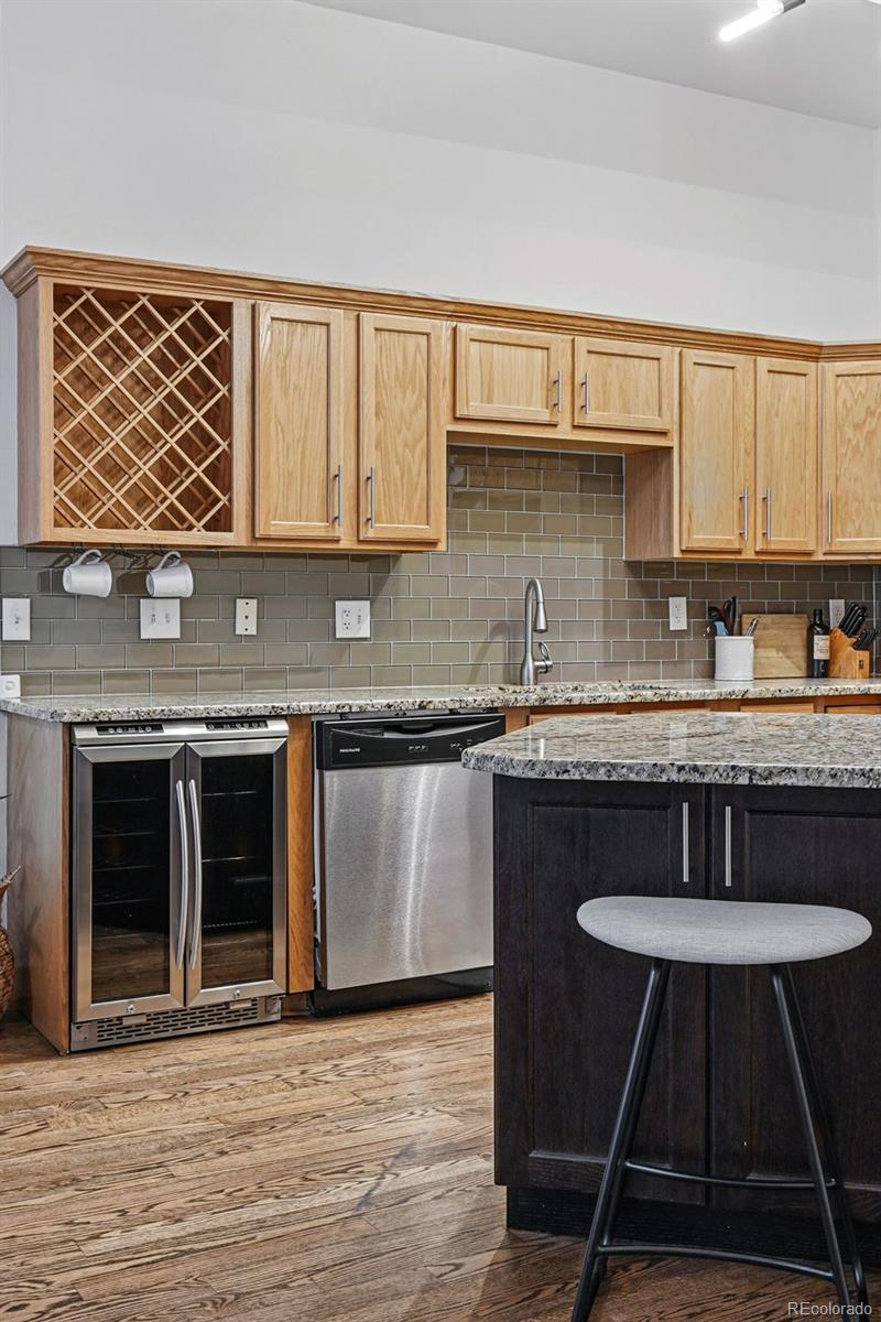 MLS Image #11 for 2441 n broadway ,denver, Colorado
