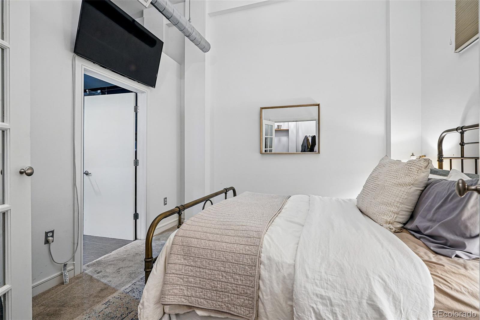 MLS Image #17 for 2441 n broadway ,denver, Colorado