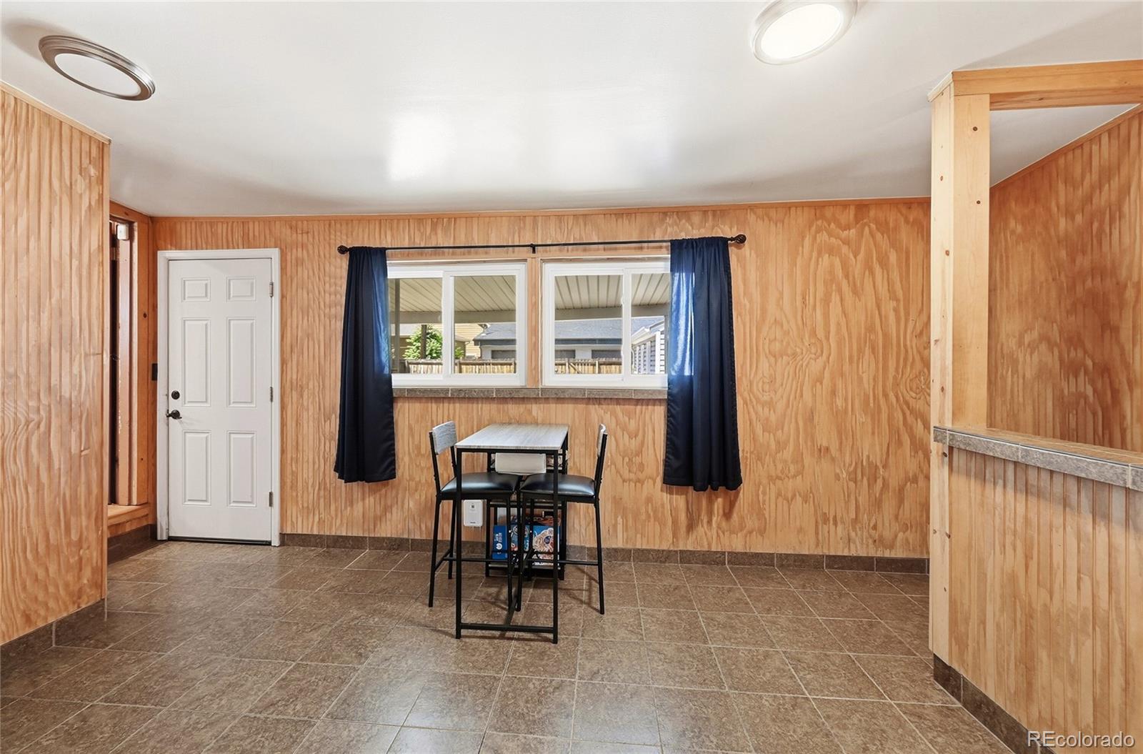 MLS Image #14 for 3025 s delaware street,englewood, Colorado