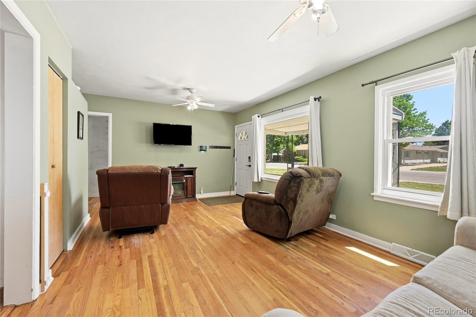MLS Image #6 for 3025 s delaware street,englewood, Colorado
