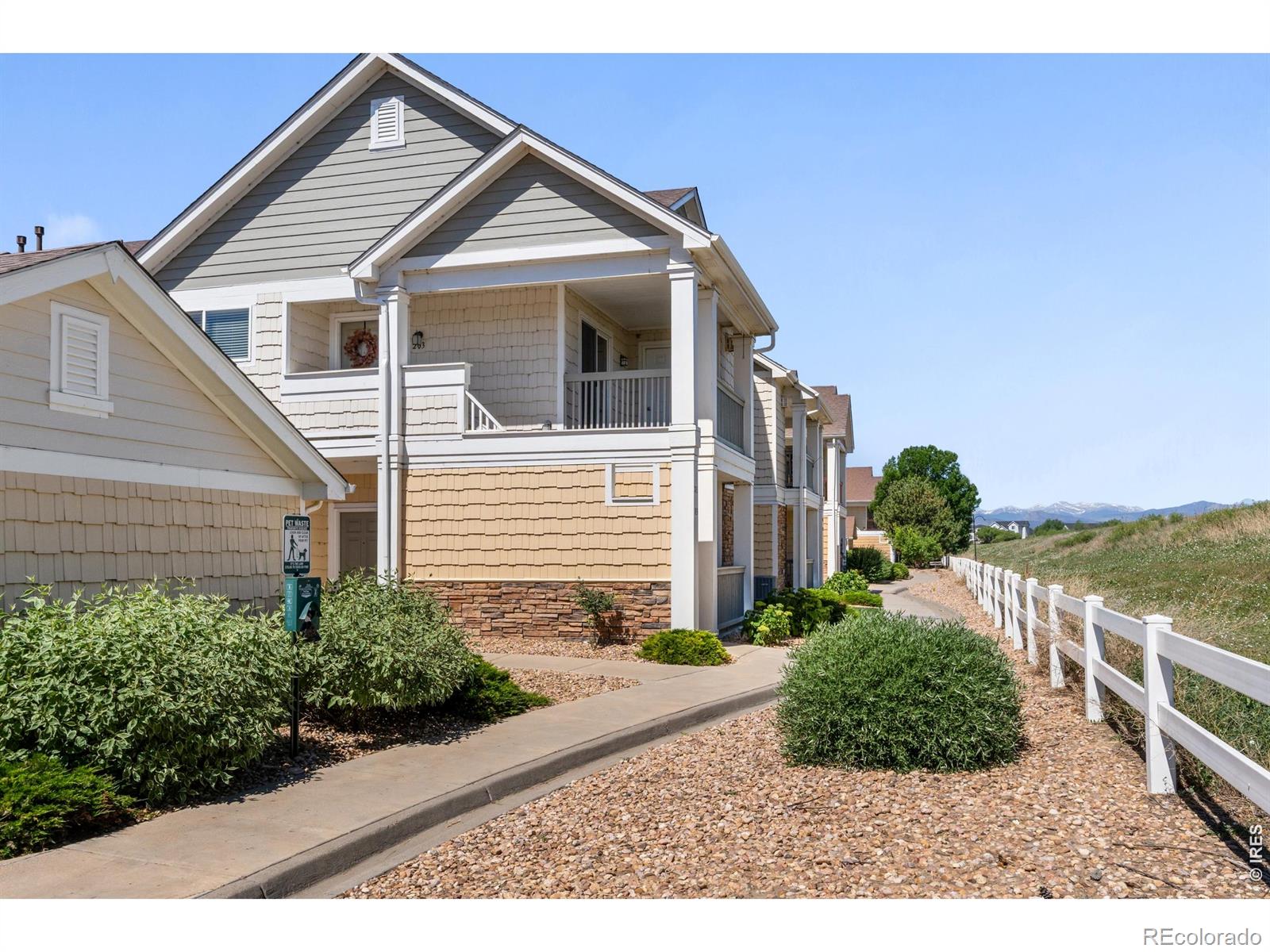 MLS Image #3 for 4915  hahns peak drive,loveland, Colorado