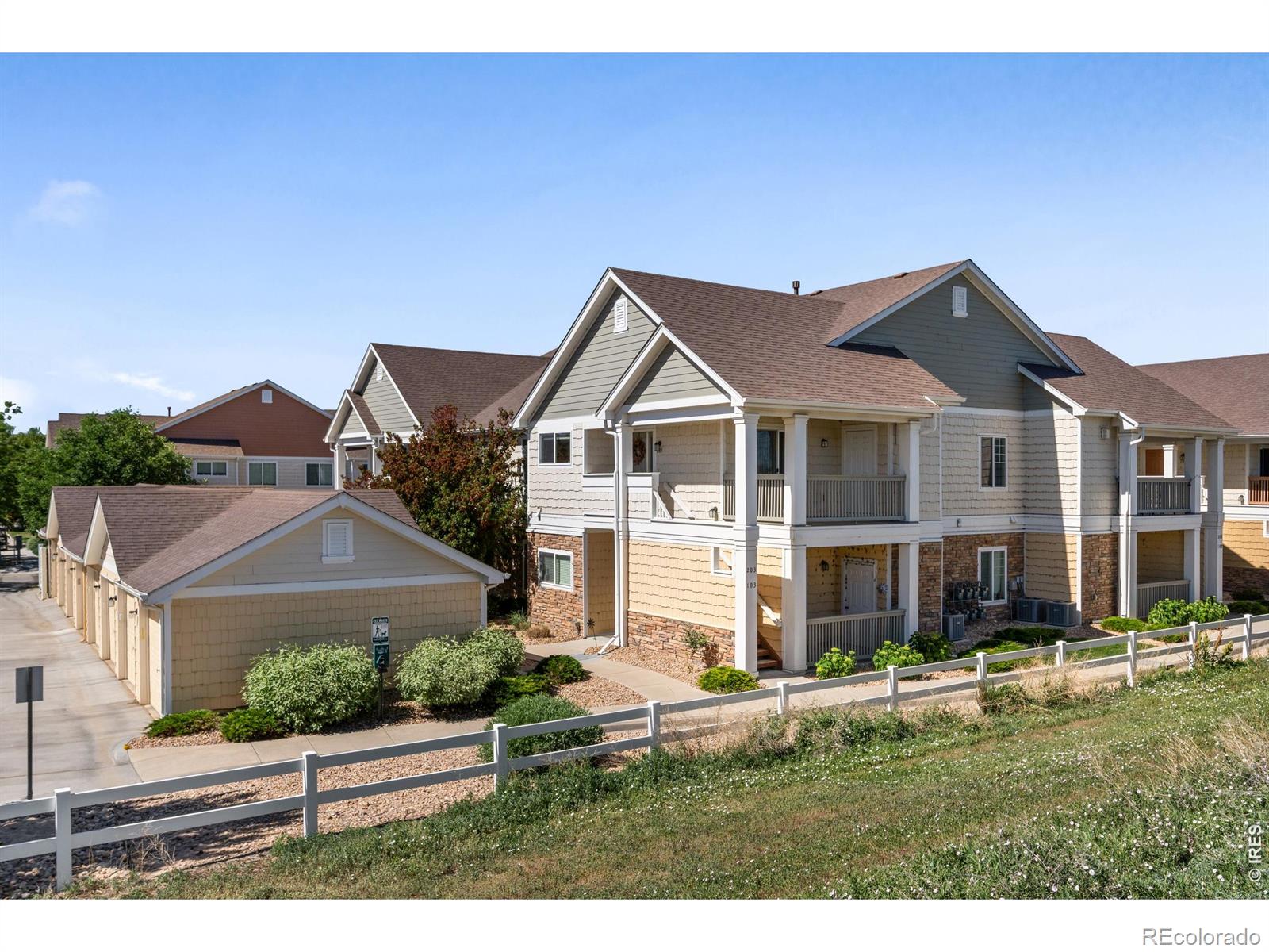 MLS Image #4 for 4915  hahns peak drive,loveland, Colorado